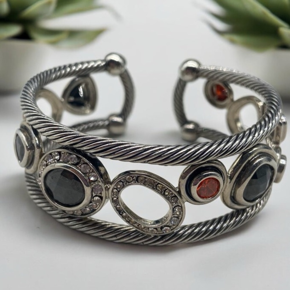 Silver cuff w/red & black stones